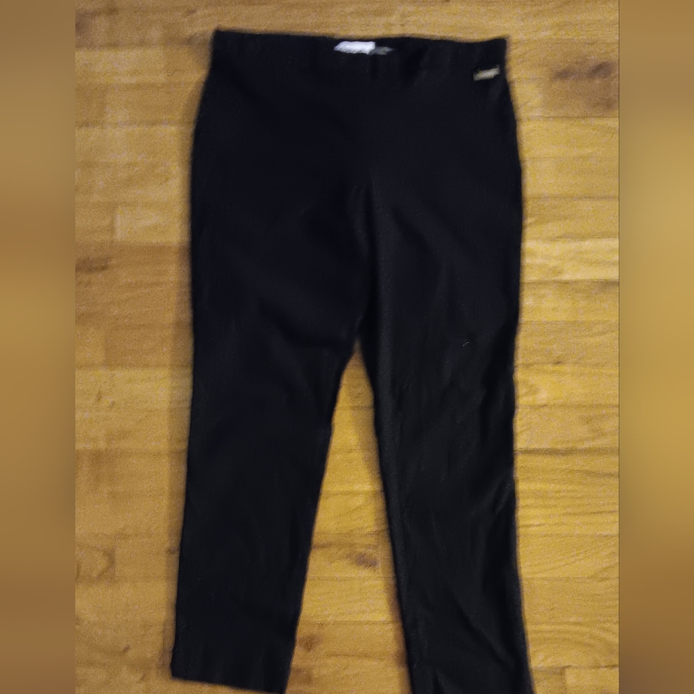 Women's Calvin Klein Pants EUC Size 12